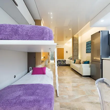 Garden Loft Roy Lichtenstein