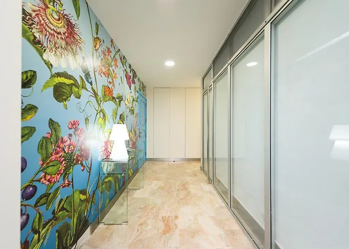 Garden Loft Roy Lichtenstein